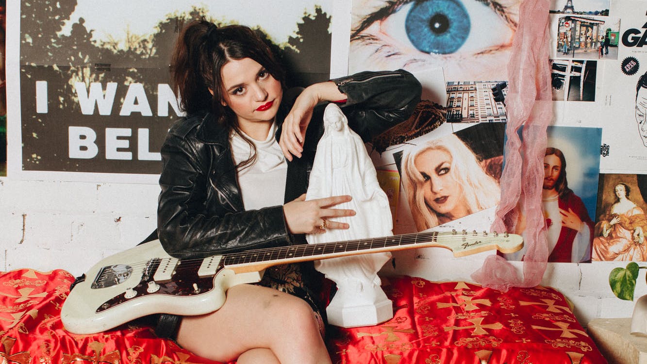 Sophie Hopes (Tired Lion)